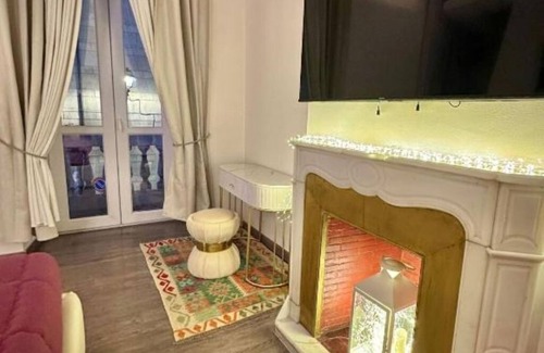 Rione III Colonna Casa | RomAntic Dreams Sistina Guest House: King Superior Room