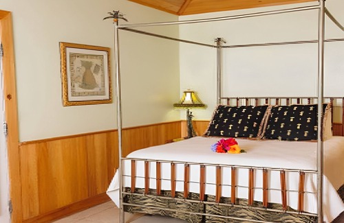 Captiva Hotel | Romantic Escape: Cottage w/Bay View | Porch | Kitchen | Free Parking | Pool