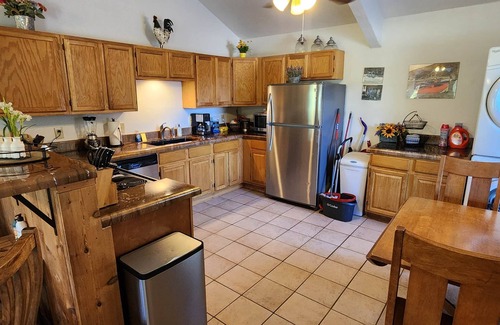 Leakey Casa | Romantic Frio Getaway