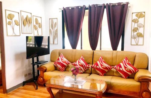 Liloan Apartamento | Romantic Getaway》Balcony+Garden View & Fast Wi-Fi