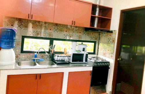 Liloan Apartamento | Romantic Getawaybalcony+garden View & Fast Wi-fi
