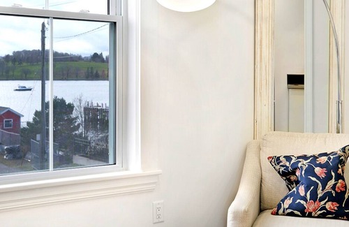 Lunenburg Waterfront Apartamento | Romantic Harbour Hideaway in the heart of old-town Lunenburg