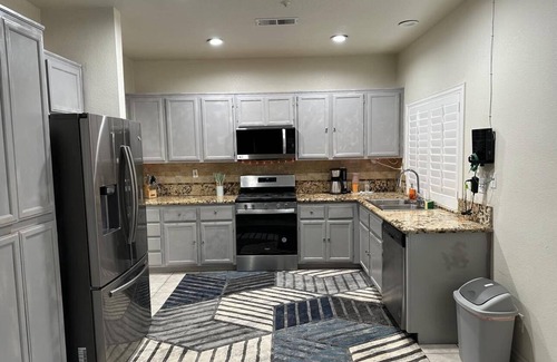 Southridge Village Casa | Romantic Home
