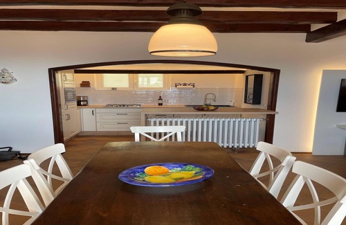 Trarego Viggiona Casa | Casa romántica en Lago Maggiore con jardín