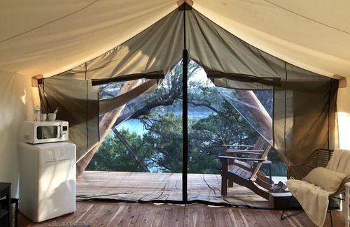 Spicewood Cama Y Desayuno | The Firefly Room (Tienda Safari de lujo)