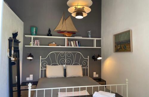 Skopelos Villa | Romantic Lemonia Cottage