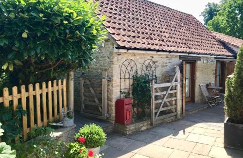 Rode Casa | Romantic Little House near Bath