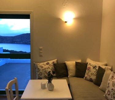 Ios Town Apartamento | Romantic loft 1