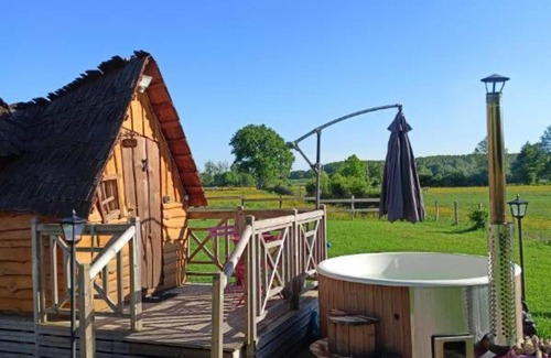 Cerans-Foulletourte Cabina | Cabaña de madera-Baño Privado-Premium-Vista al Jardín-Chalet romantique spa