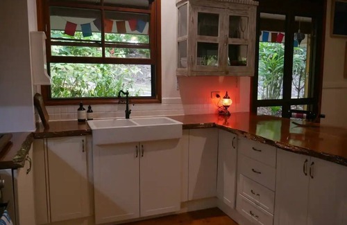 Cow Bay Casa | Romantic rainforest retreat with magical waterfall