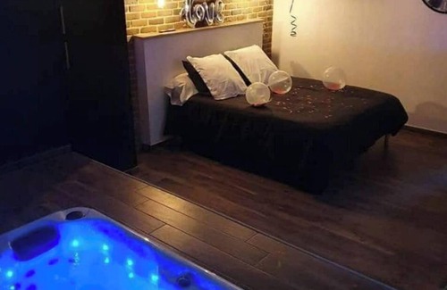 Ferriere-la-Grande Casa | habitación romántica con spa privado