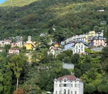 Blevio Casa | Romantic Room AL RIFUGIO DEI SOGNI terrazza con vista lago mozzafiato