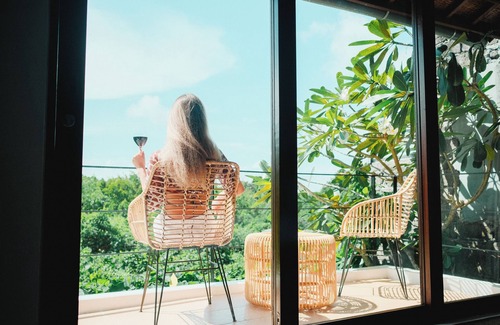 Taman Griya Villa | Romantic Secret Eden Villa is the Best way to Spend Your Night