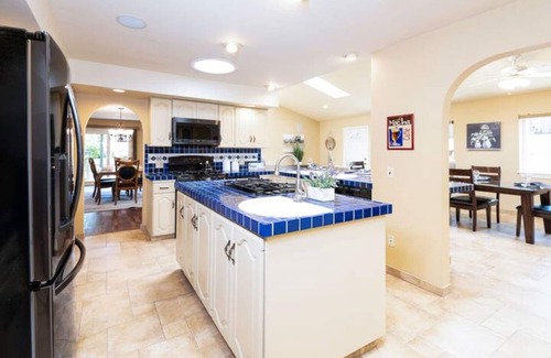 Castro Valley Casa | Romantic Spanish 7 BR Villa with Hot Tub, sleeps 17