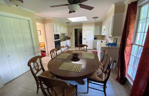 Franklin Apartamento | Romantic valley Suite with opt outdoor hottub SHR1
