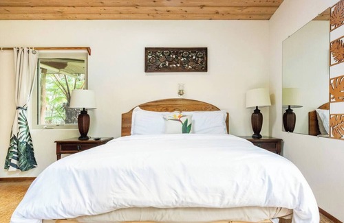 Volcano Cabina | Romantic Volcano Getaway with a Hot Tub