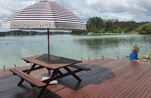 Russell Cabaña | Romantic Waterfront - Russell - Fantastic Location