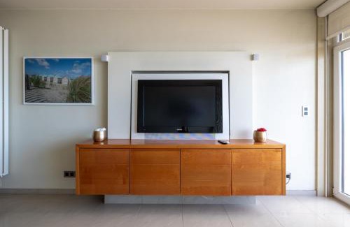 Ostend Apartamento | "Romantica" - Luxury Apartment with infrared cabin and Seaview T72
