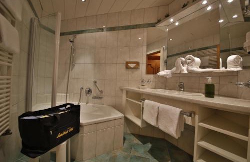 Haller Hotel | Romantik Resort & SPA Der Laterndl Hof