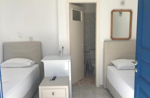 Platis Gialos Hotel | Romantika