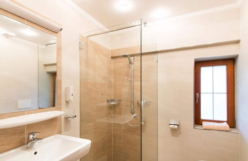 Muhlthal Cabaña | Romantikzimmer - Pension Waidmannsruh