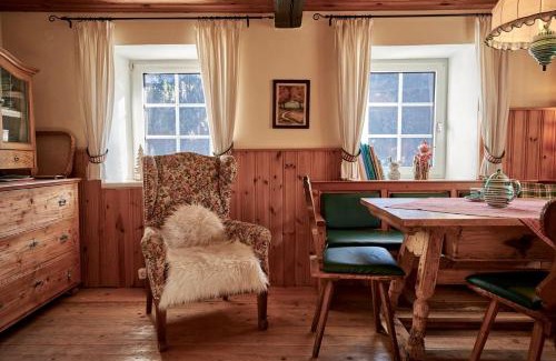 Weyer Casa | Romantische Ferienhütte Nationalpark Kalkalpen, sonnig, 2 Schlafzimmer, Wlan