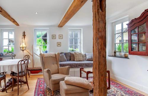Niederauroff Apartamento | Romantische Ferienwohnung Idstein