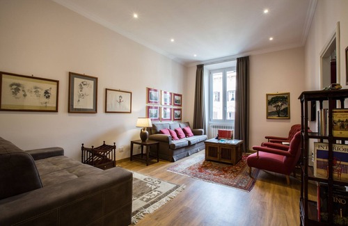 Prati Apartamento | LUJOSO, elegante, céntrico, cómodo, completamente renovado, CasaGiovanni