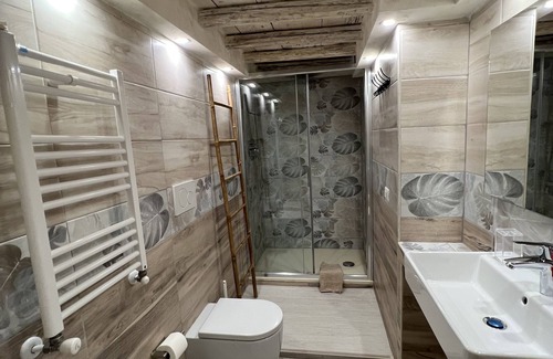 Repubblica Apartamento | Rome historic center 800 meters from Trevi Fontain, 2 bathrooms