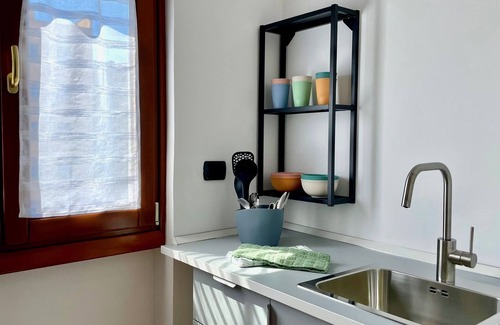 Quartiere XXIV Don Bosco Apartamento | Rome Open City Home, two steps away from Metro A