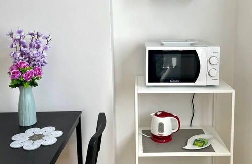 Quartiere XXIV Don Bosco Apartamento | Rome Open City Home, two steps away from Metro A