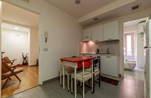 Rione XVIII Castro Pretorio Apartamento | Rome Termini Comfy Apartment