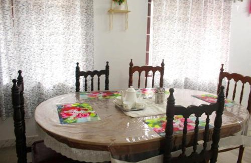 Kochi Apartamento | Romel mahal waterfront homestay
