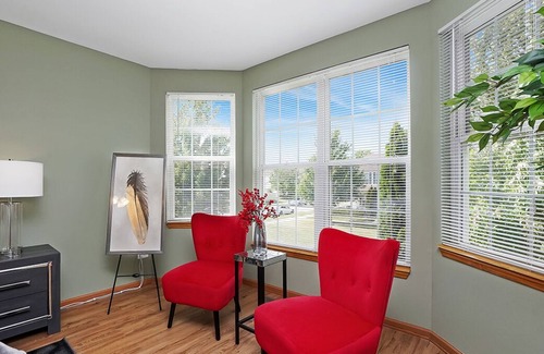 Romeoville Casa | Romeoville Rental - Harmony Ln