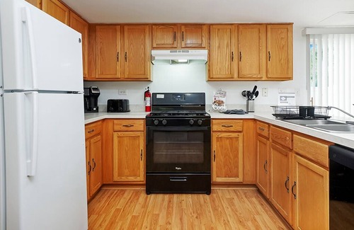 Romeoville Casa | Romeoville Rental - Harmony Ln