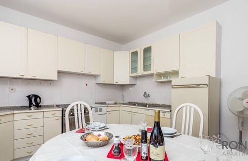 Icici Apartamento | Rona apartment Ani nr 3