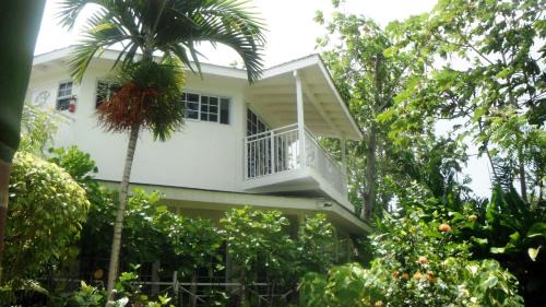 Negril Complejo | Rondel Village