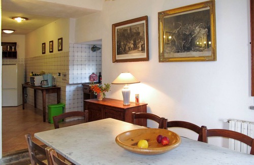 Greve in Chianti Apartamento | Rondini by Interhome