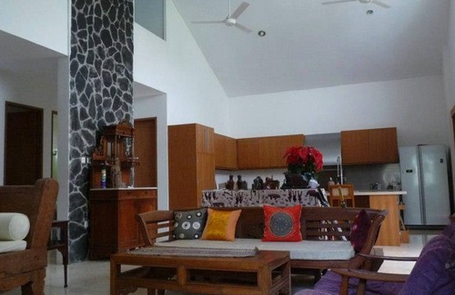 Lembang Cama Y Desayuno | Ronia Mountain Villa Lembang