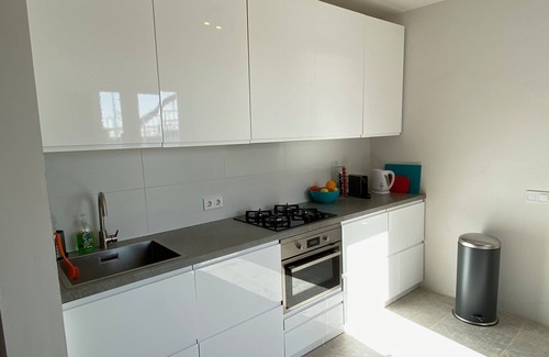 Malaga-Este Casa | Ronnies Beach House, bonita casa de 2 dormitorios con una gran azotea con excelentes vistas al mar