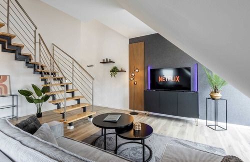 Rheda-Wiedenbruck Apartamento | Roof-Suite 02 I Aufzug I BBQ I WiFi I Balkon I TV