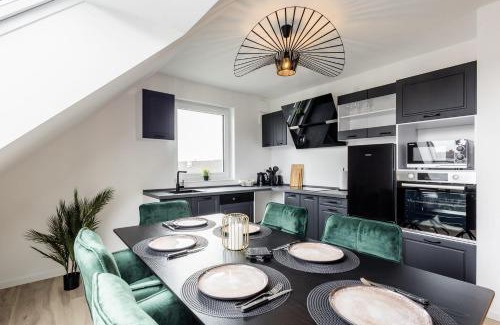 Rheda-Wiedenbruck Apartamento | Roof-Suite 02 I Aufzug I BBQ I WiFi I Balkon I TV