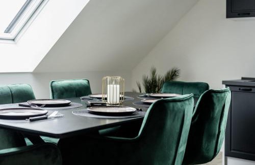 Rheda-Wiedenbruck Apartamento | Roof-Suite 02 I Aufzug I BBQ I WiFi I Balkon I TV