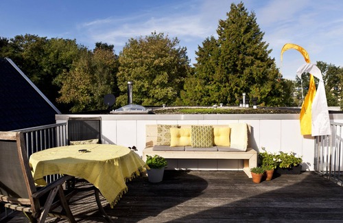 Municipality of Assen Apartamento | Rooftop 52 -Design City- Apartment 3-4 pers. with roof terrace and private entrance.