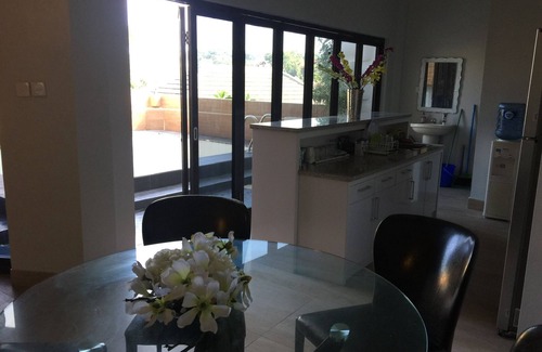 By Pass Ngurah Rai Casa | Azotea en Giri Hill, Nusa Dua