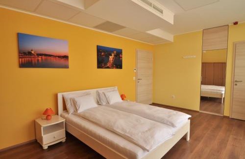 Erzsebetvaros Hotel | Rooftop City Residence with Underground Parking