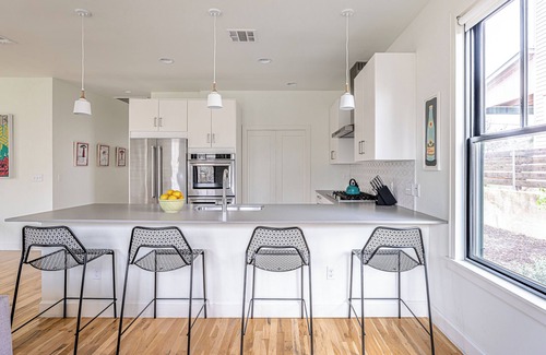 Foster Heights Casa | East Side Modern