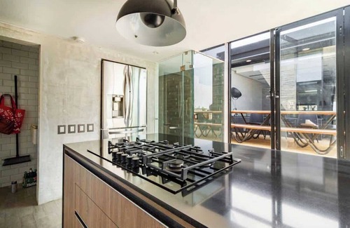 La Estancia Casa | Rooftop & Private Pool Property