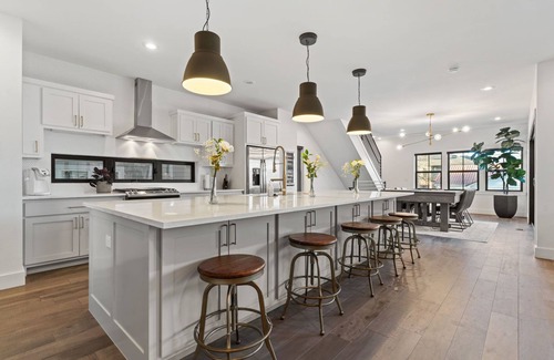 Downtown Casa | Rooftop Terrace on Bentonville Square