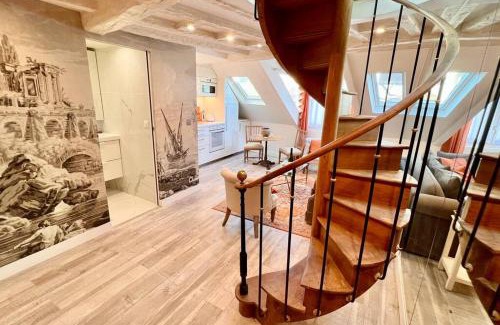 Sorbonne Apartamento | Rooftop Triplex with Garden at Notre Dame